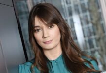 La France donneuse de leçon en matière de liberté d’expression maintient l’expulsion de la chroniqueuse russe Xenia Fedorova